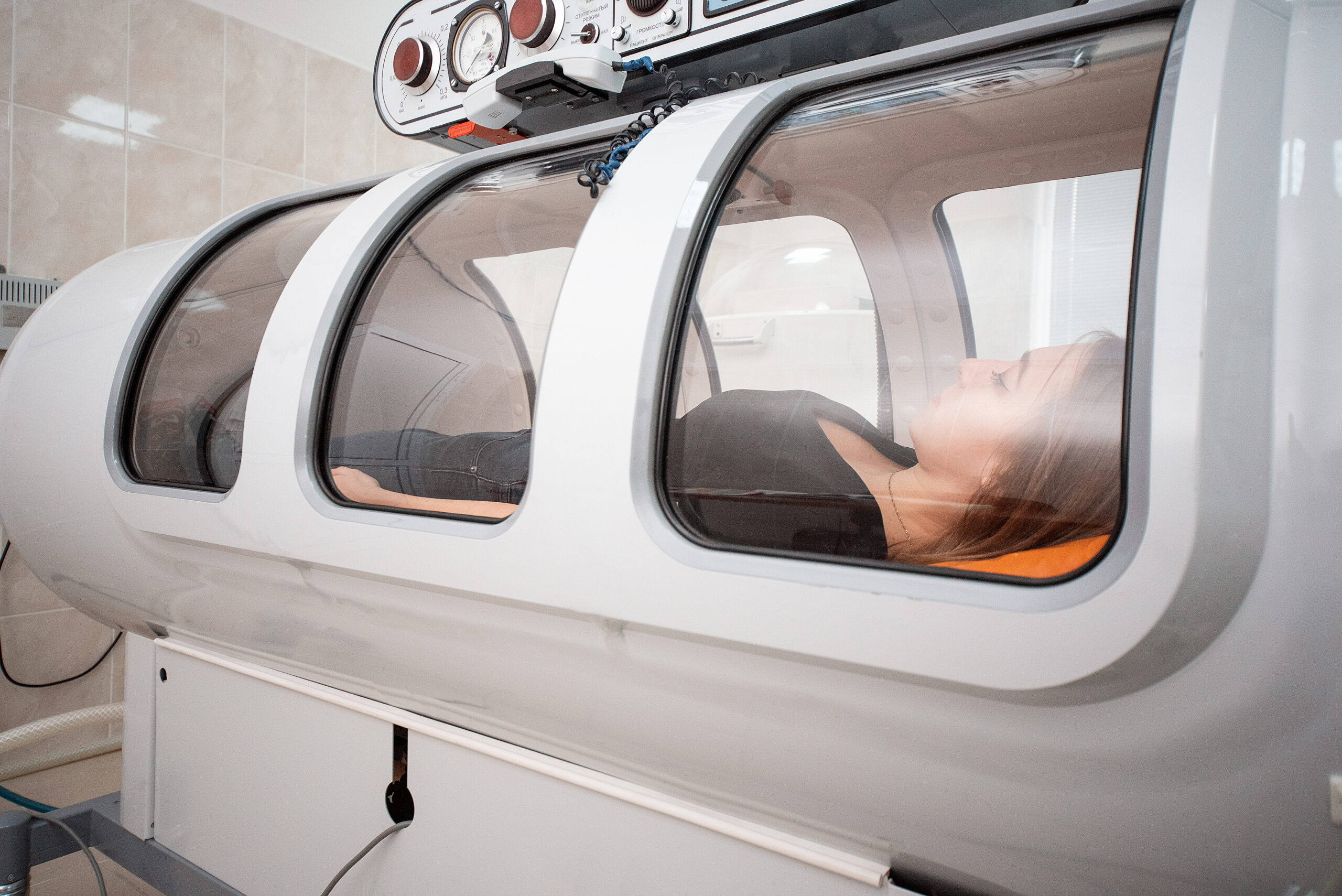 Hyperbaric Oxygen Therapy at High Caliber Chiropractic